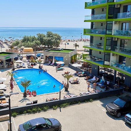 Fancy Apartment In Spa N Pool Beach Resort Mamaia Bagian luar foto