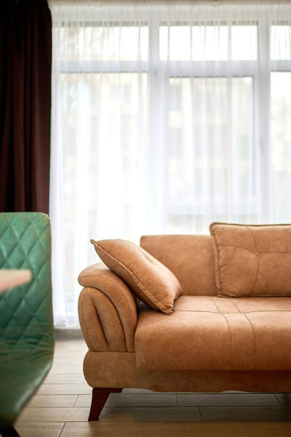 Fancy Apartment In Spa N Pool Beach Resort Mamaia Bagian luar foto