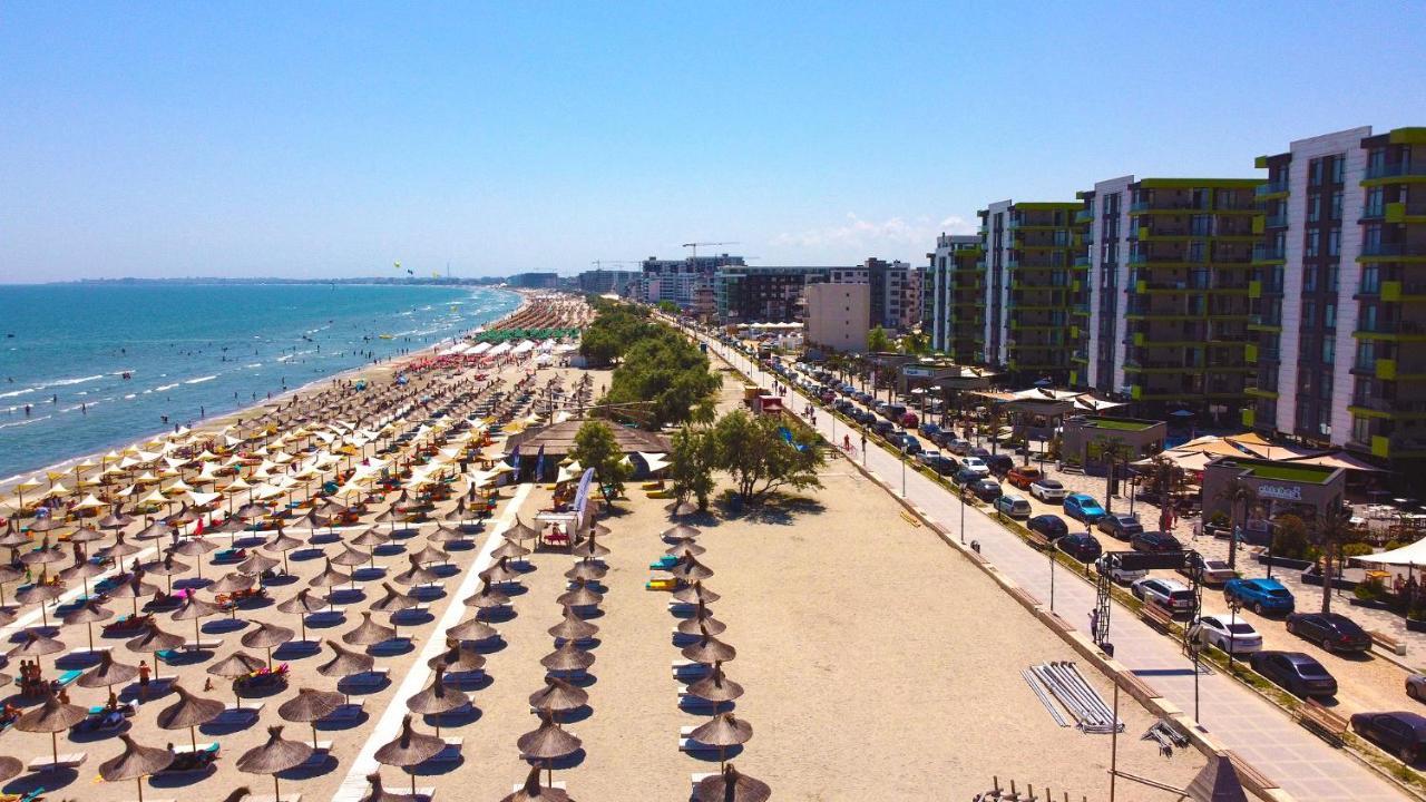 Fancy Apartment In Spa N Pool Beach Resort Mamaia Bagian luar foto