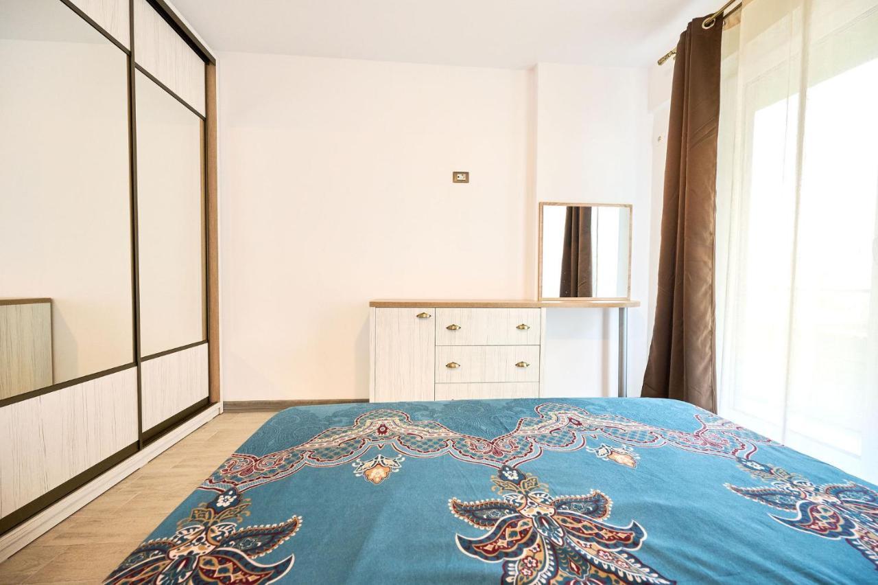 Fancy Apartment In Spa N Pool Beach Resort Mamaia Bagian luar foto