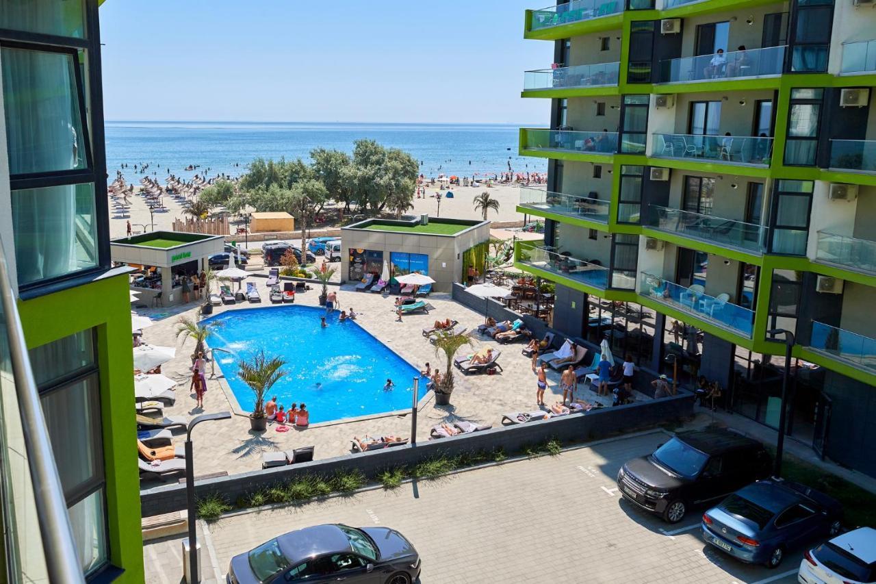 Fancy Apartment In Spa N Pool Beach Resort Mamaia Bagian luar foto